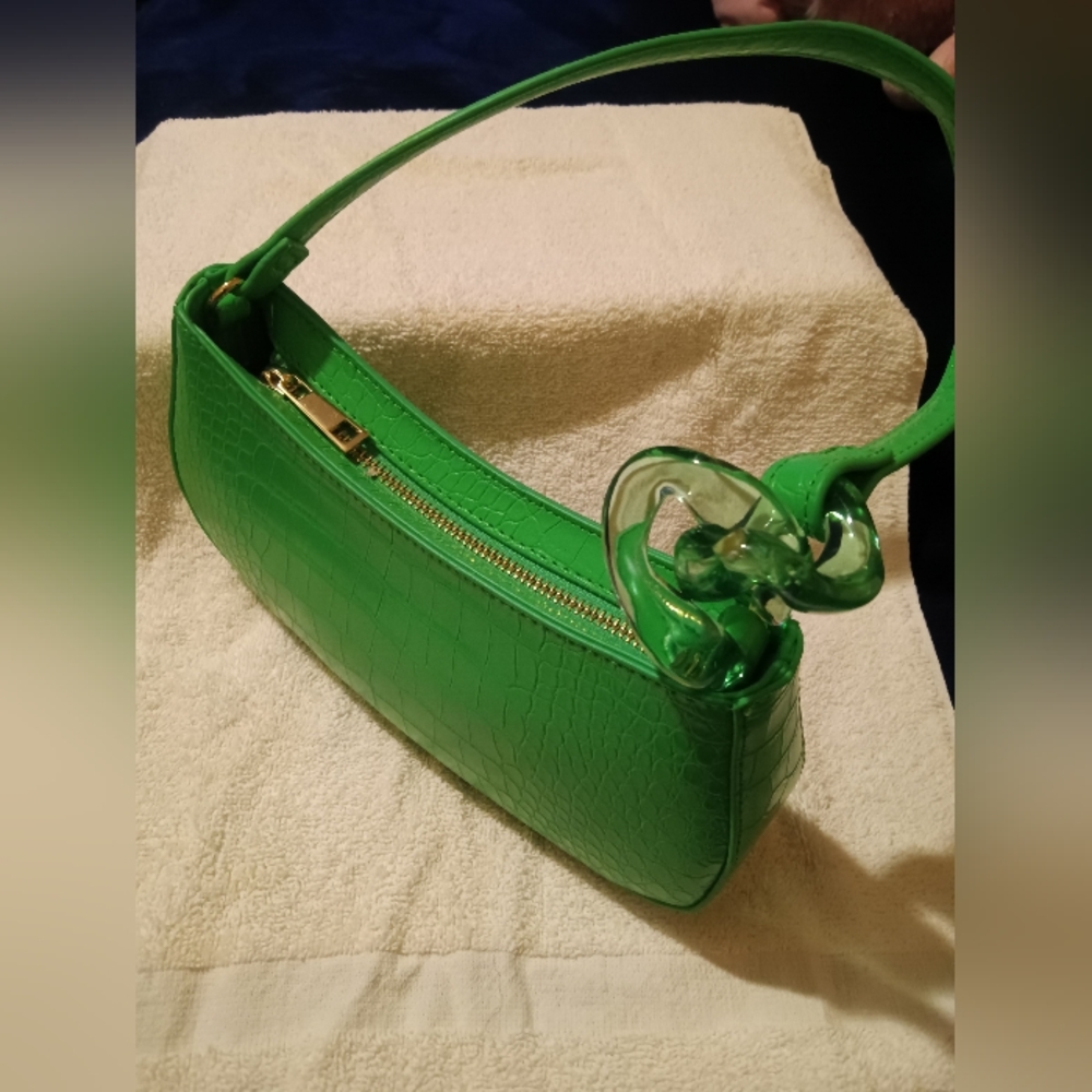 Purse - Picture 2 of 4